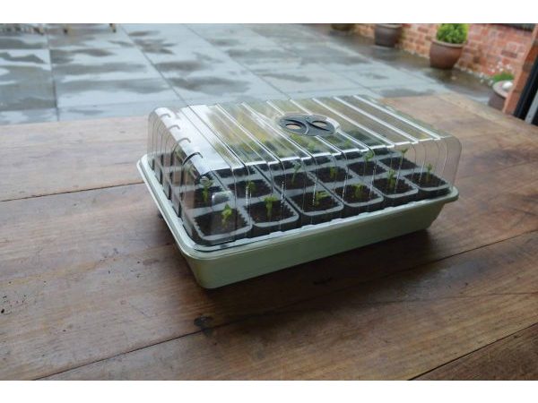 24 Cell Self Watering Fast Root Success Kit